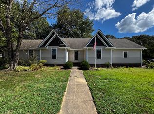 1008 Earl Cv, Milan, TN 38358