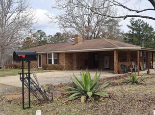 122 Hanchey Rd, Grayson, LA 71435