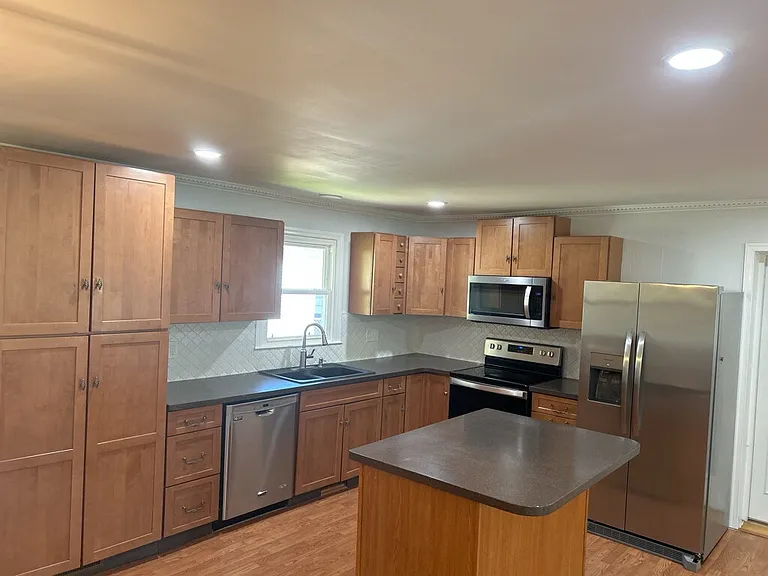 104 Elizabeth Dr — Photo 9