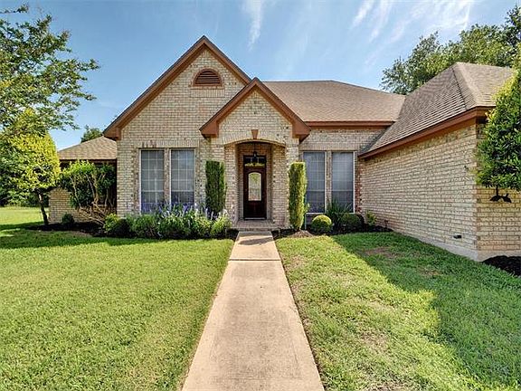 2nd image of 10025 Wild Dunes Dr
