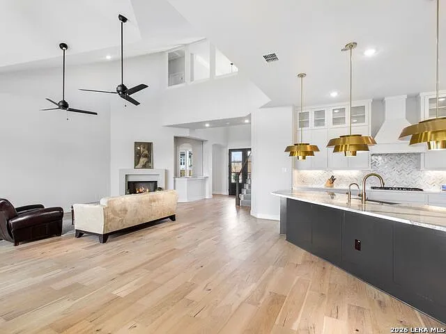 20207 Bella Sky — Photo 5