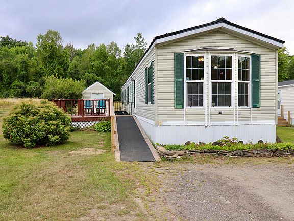 3rd image of 499 Augusta Road #38