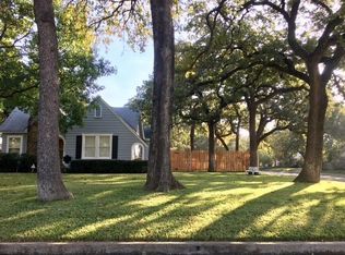 1600 Bluebonnet Dr, Fort Worth, TX 76111