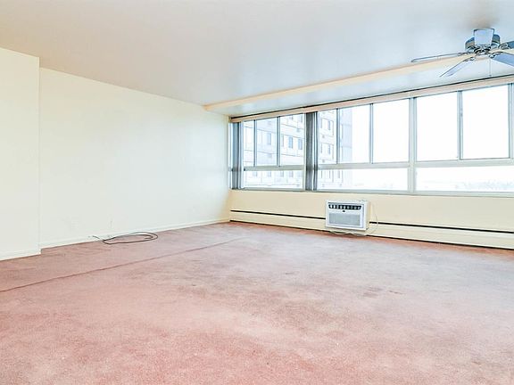 3rd image of 8900 E Jefferson Ave APT 1014