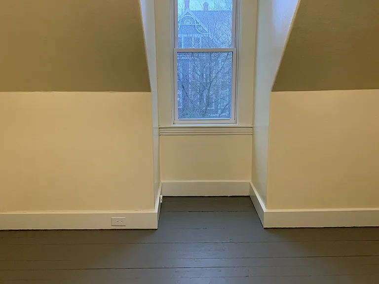 47 Maywood St #3 — Photo 9