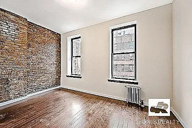 Rented by Jonis Realty