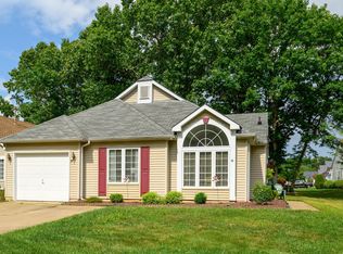 20 S Avon Dr, Jackson, NJ