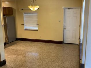 4570 Chouteau Ave APT A, Saint Louis, MO