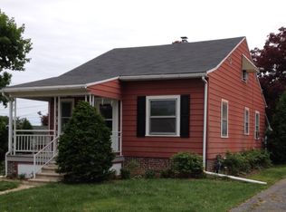 117 N Beech St, Fleetwood, PA