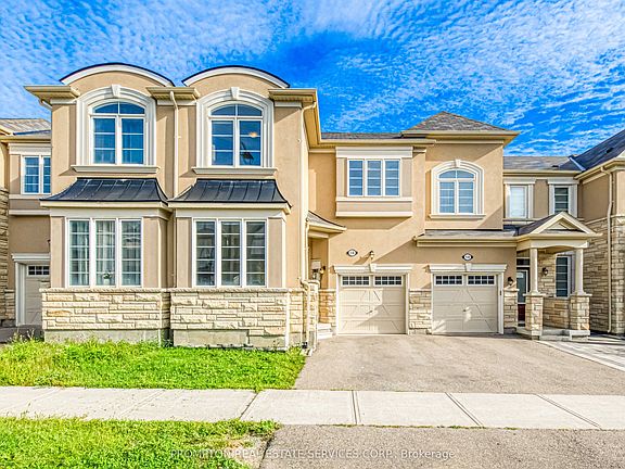 3rd image of 16 Ness Dr
