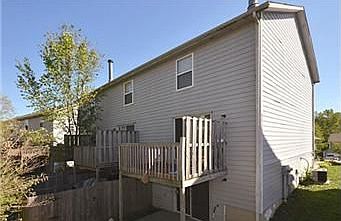 3rd image of 8744 NW 82nd St