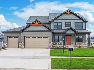 9905 Beacon Pointe Ln, Cedar Lake, IN 46303