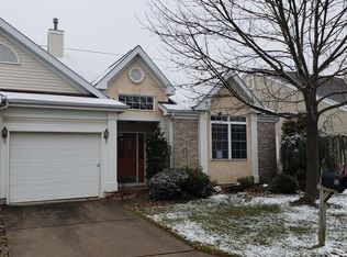 12 Gormley Ln, Monroe Township, NJ 08831