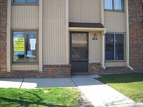 1st image of 23053 Shakespeare Ave