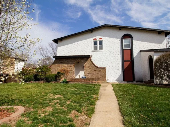 6613 Bluejacket St, Shawnee, KS 66203