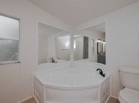 16282 Wild Oak Ln, Conroe, TX