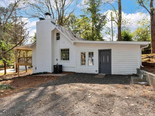 75 Lake Dr, Dawsonville, GA 30534