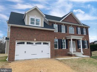 8221 Ivy Ln, Owings, MD 20736