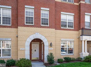 42591 Hollyhock Ter, Ashburn, VA 20148
