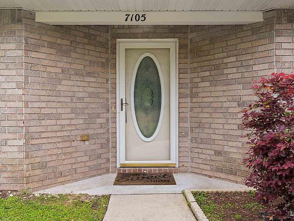 5th image of 7105 Baysprings Dr