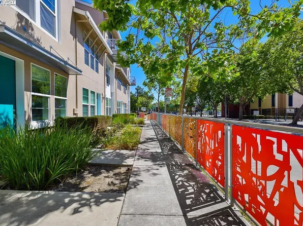 418 Marina Way, Richmond, CA 94801