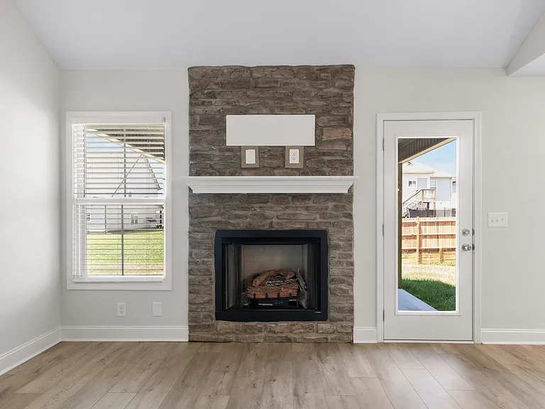 1402 Dan Brown Dr — Photo 17