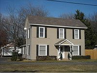1st image of 418 W 10th St