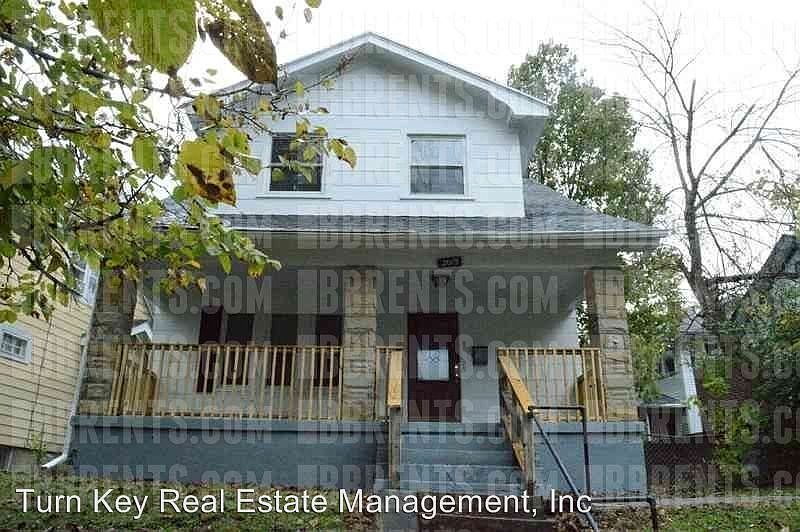 1st image of 2019 Eastview Ave