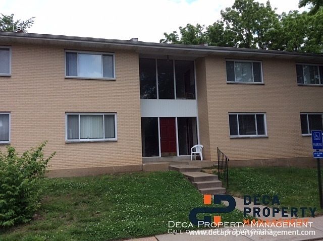 1st image of 11 Bruce Dr APT 4