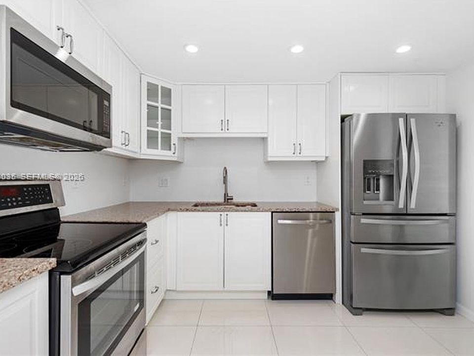 1st image of 210 Sea View Dr #Cu-207
