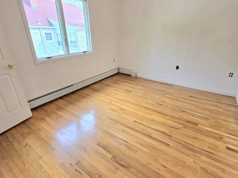 560 Studio Rd #2 — Photo 10