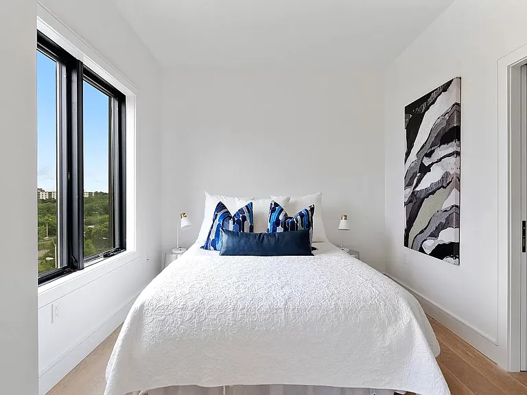 50 Leo M Birmingham Pkwy #607 — Photo 3