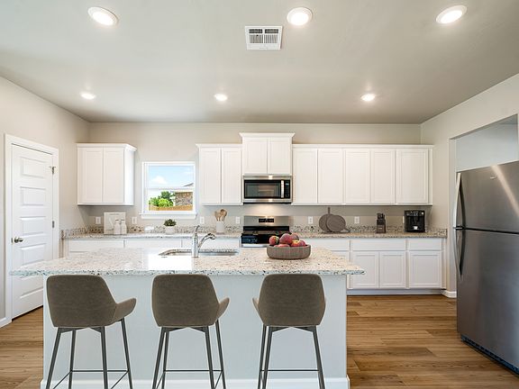 Your chef-ready kitchen awaits!