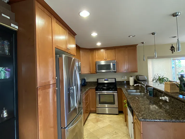 13707 S Budlong Ave #115 — Photo 3