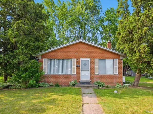 13332 Masonic Blvd, Warren, MI 48088