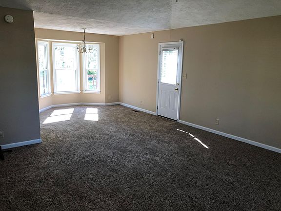 2nd image of 799 Princeton Cir