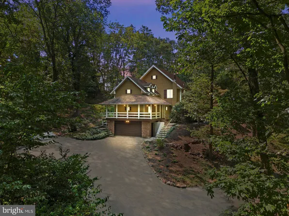 308 Laurel Dr, York, PA 17406