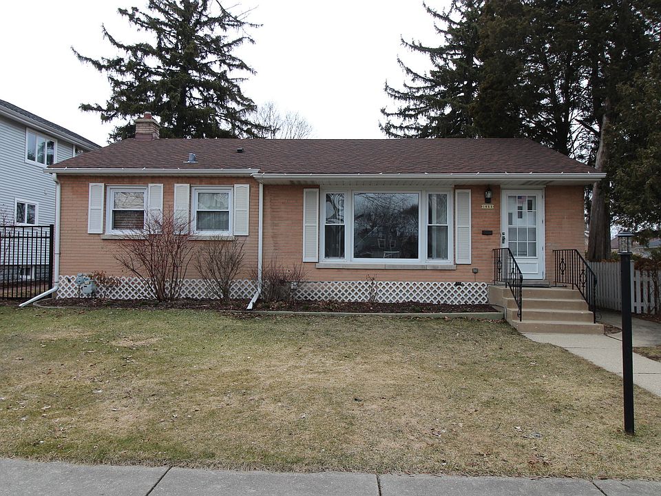 1st image of 1450 Campbell Ave