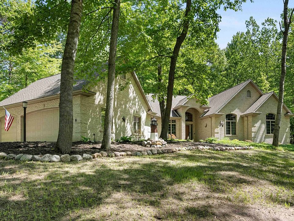 1st image of 3422 Blackberry Ln