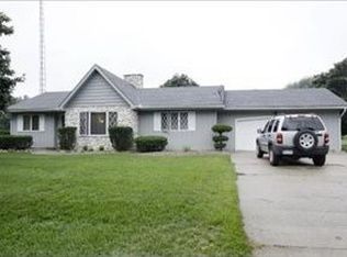 56650 Tamarac Ln, Three Rivers, MI 49093