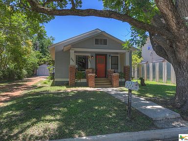 356 Kessler St New Braunfels Tx 78130 Zillow