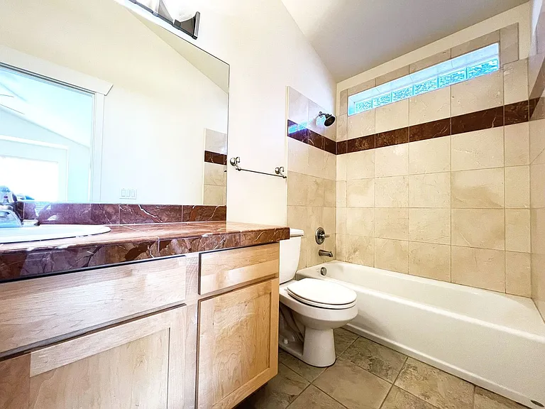 4507 Evanston Ave N #B — Photo 10