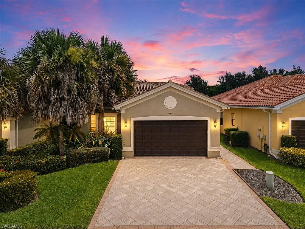 3 bed, 2.5 bath, 2052 sqft, $5,000 — Photo 3
