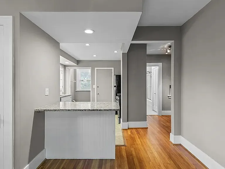 830 Purdue Ave — Photo 9