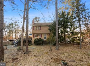 3 Saffron Dr, Lumberton, NJ 08048