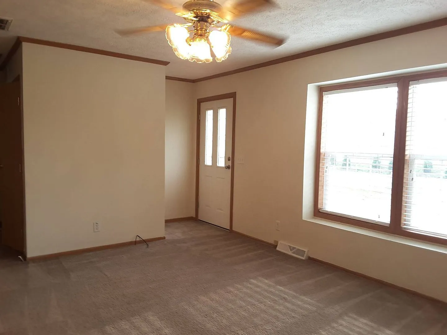 201 Olive St. — Photo 2