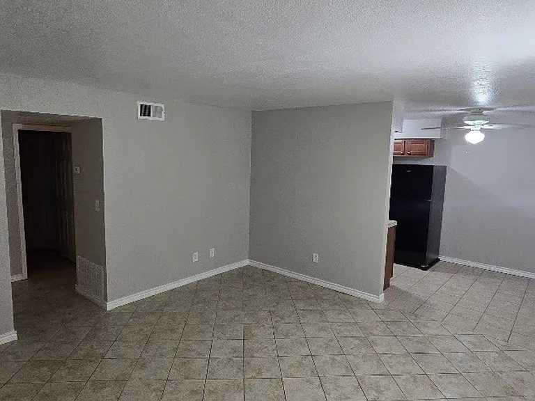 801 Wheelock St — Photo 6