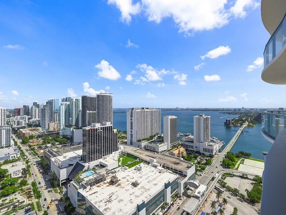 1400 Biscayne Blvd #3607