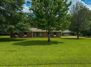 161 Donna Ln, Columbus, MS 39702