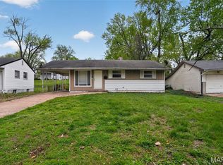10718 Glen Garry Rd, Saint Louis, MO 63137